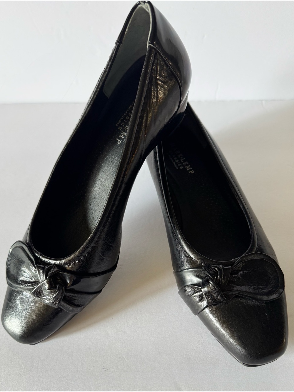 Mark Lemp Women’s 9.5 Classics By Walking Cradle Flats Shoes Black Slip On